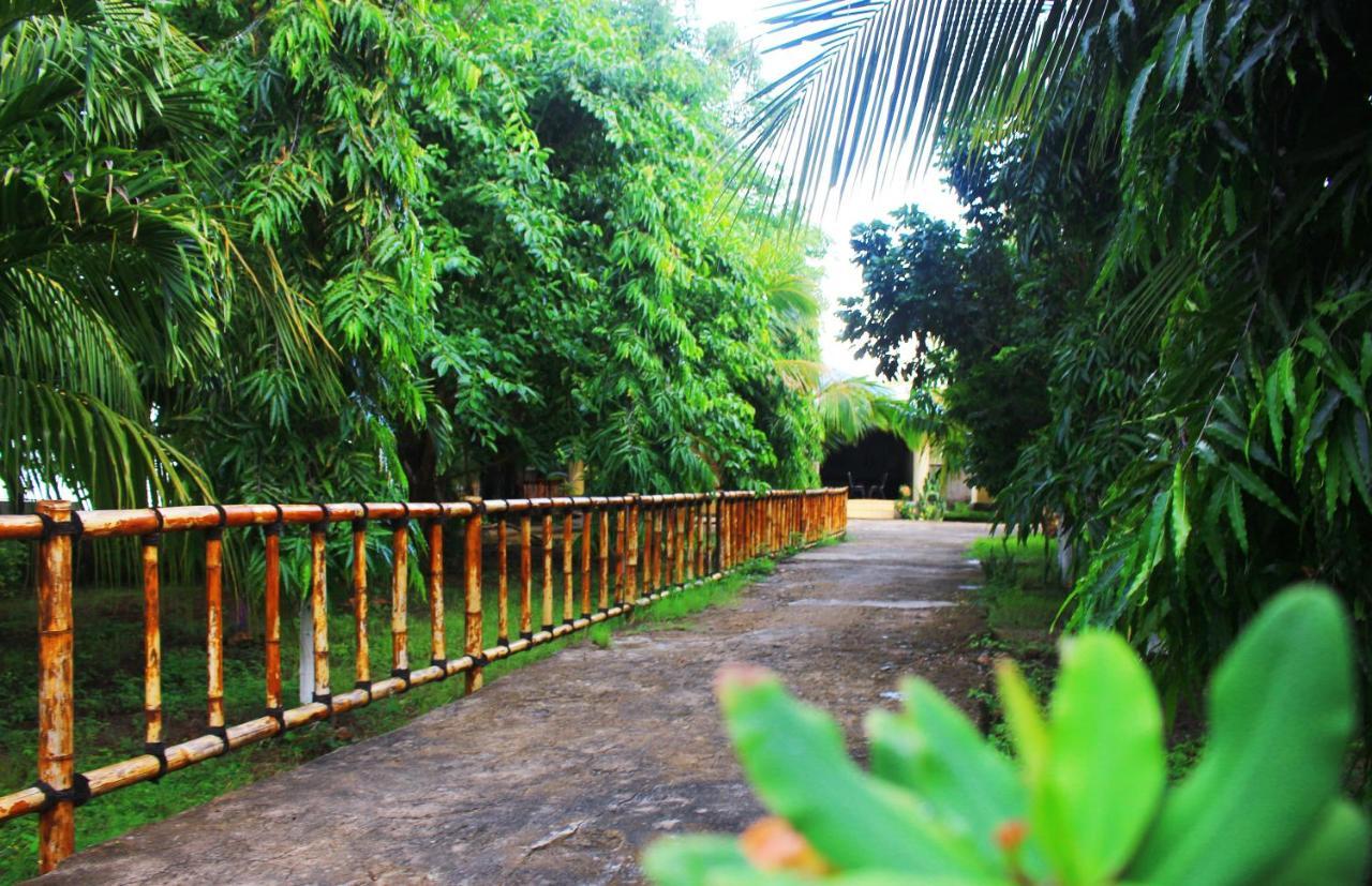 Fx72 Beach Resort Maumere Zewnętrze zdjęcie